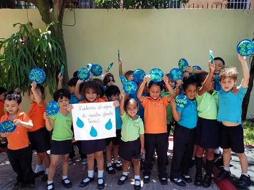 ni�os y el cuidado del agua