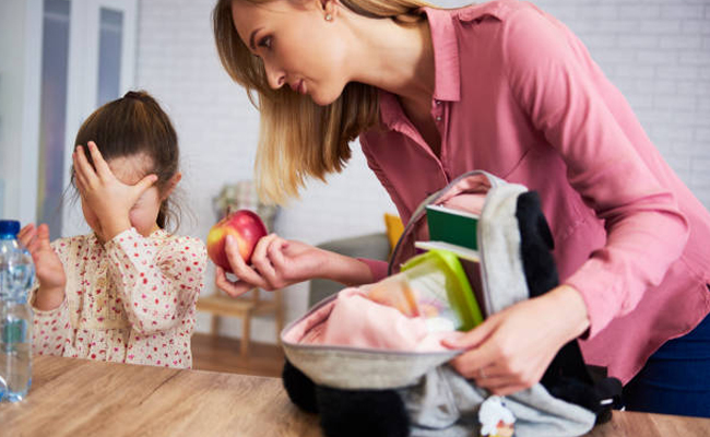 ense�a a tu peque�o control emocional